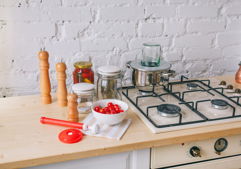 Как правильно чистить эмалированную варочную панель Как правильно чистить эмалированную варочную панель