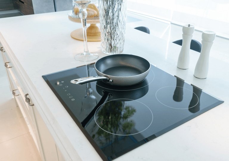 Чем отличаются варочные панели? Подробный разбор типов и их особенностей Чем отличаются варочные панели? Подробный разбор типов и их особенностей