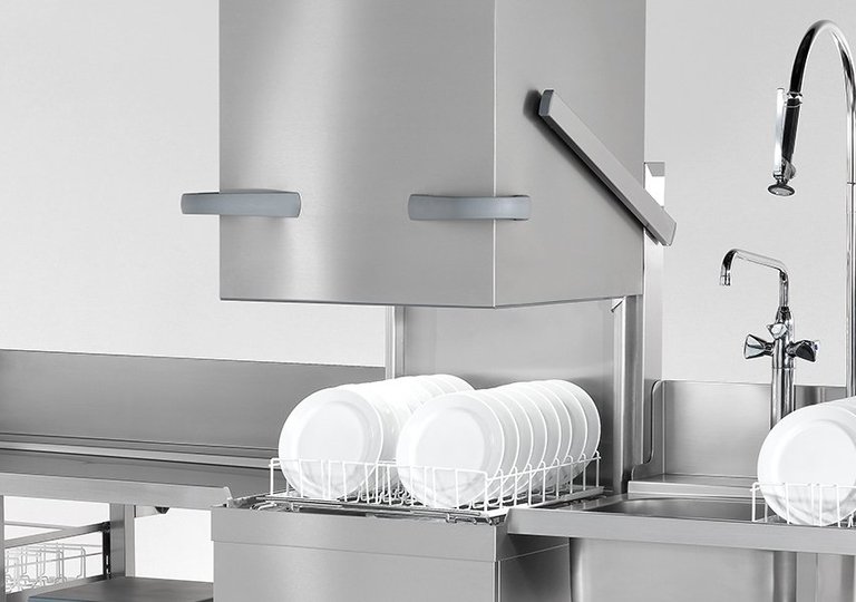 Купольная посудомоечная машина: плюсы и минусы