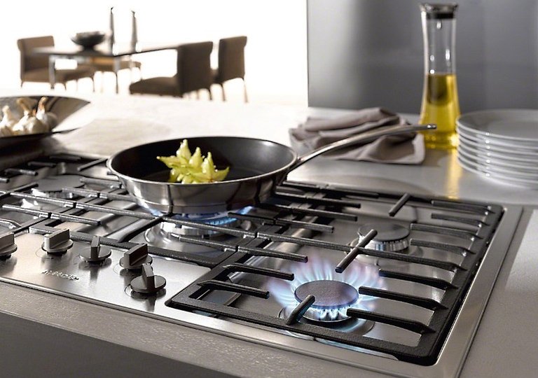 Какую варочную панель выбрать для дачи? Какую варочную панель выбрать для дачи?