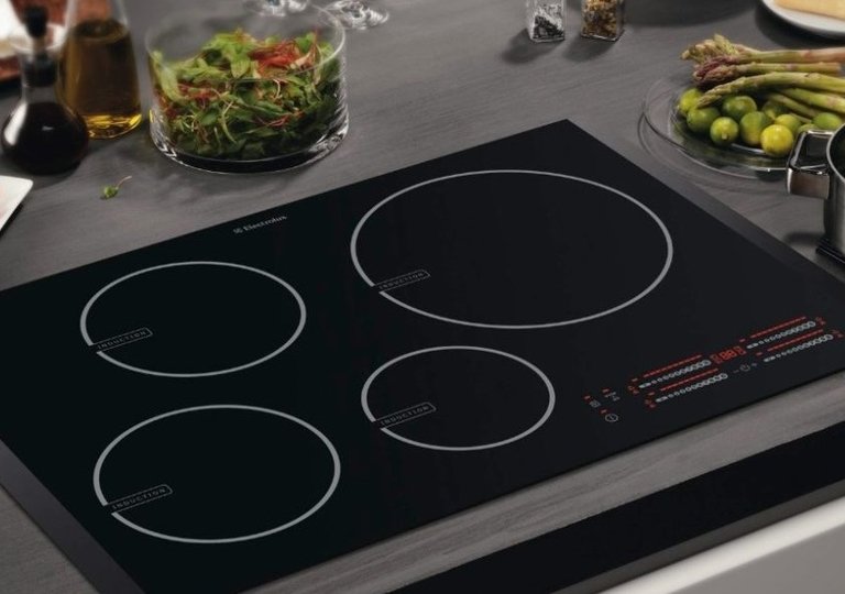 Как правильно мыть стеклокерамическую варочную панель Как правильно мыть стеклокерамическую варочную панель