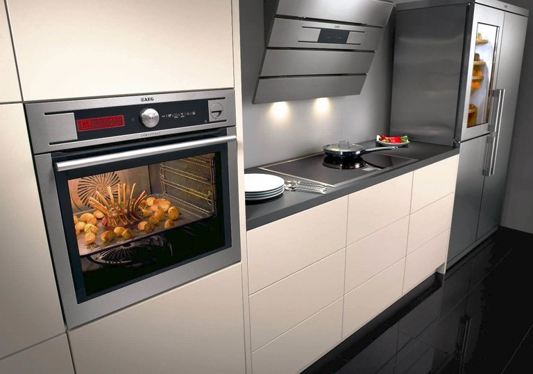 Чем отличается духовка от конвектомата (пароконвектомата) Чем отличается духовка от конвектомата (пароконвектомата)