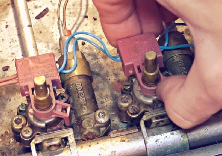 Как почистить и заменить электроподжиг на варочной панели Gorenje Как почистить и заменить электроподжиг на варочной панели Gorenje