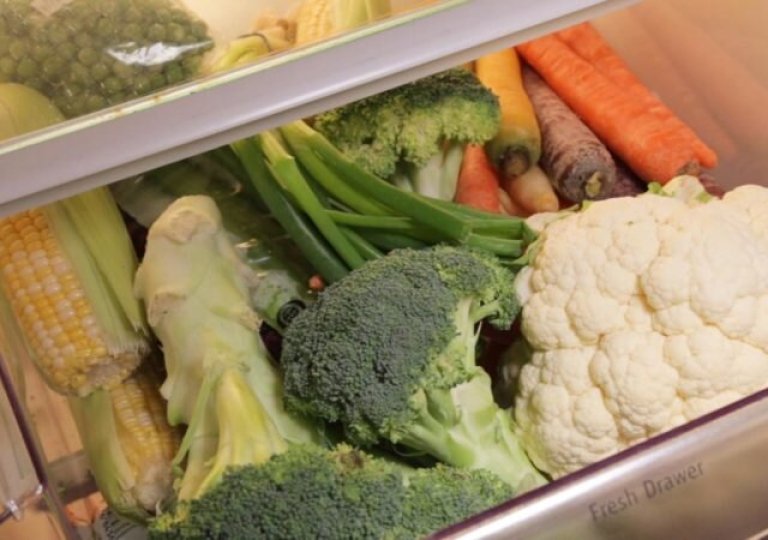 Можно ли, как и сколько хранить цветную капусту в холодильнике Можно ли, как и сколько хранить цветную капусту в холодильнике